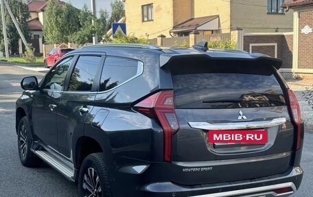 Mitsubishi Montero Sport, 2021 год, 3 100 000 рублей, 4 фотография