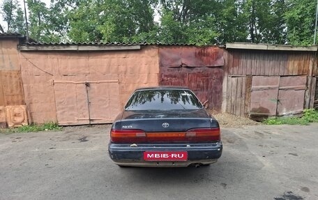 Toyota Vista, 1992 год, 200 000 рублей, 1 фотография