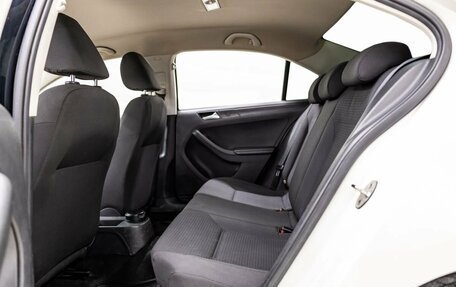 Volkswagen Jetta VI, 2015 год, 898 000 рублей, 23 фотография