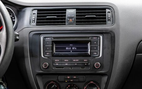 Volkswagen Jetta VI, 2015 год, 898 000 рублей, 16 фотография