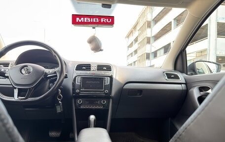 Volkswagen Polo VI (EU Market), 2017 год, 1 220 000 рублей, 10 фотография