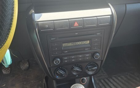 Volkswagen Fox, 2007 год, 350 000 рублей, 6 фотография