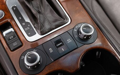 Volkswagen Touareg III, 2012 год, 1 700 000 рублей, 15 фотография