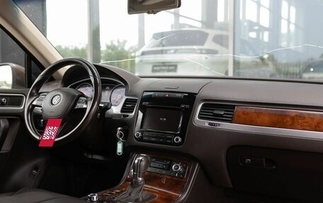 Volkswagen Touareg III, 2012 год, 1 700 000 рублей, 10 фотография