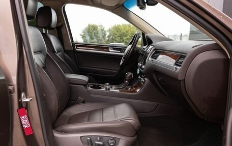 Volkswagen Touareg III, 2012 год, 1 700 000 рублей, 21 фотография