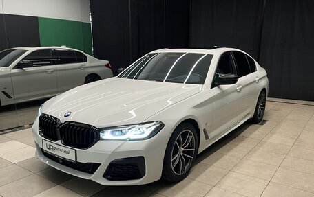 BMW 5 серия, 2021 год, 4 600 000 рублей, 3 фотография
