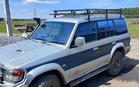 Mitsubishi Pajero III рестайлинг, 1995 год, 1 200 000 рублей, 2 фотография