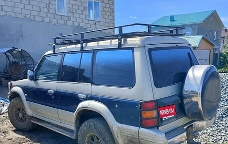 Mitsubishi Pajero III рестайлинг, 1995 год, 1 200 000 рублей, 3 фотография