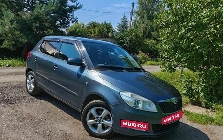 Skoda Fabia II, 2010 год, 530 000 рублей, 2 фотография