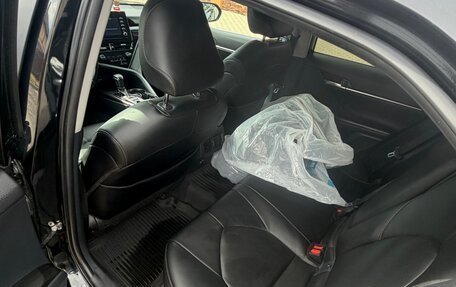 Toyota Camry, 2021 год, 3 000 000 рублей, 4 фотография