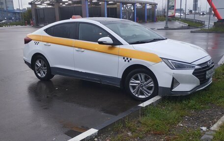 Hyundai Elantra VI рестайлинг, 2019 год, 880 000 рублей, 5 фотография