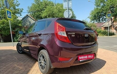 Hyundai Solaris II рестайлинг, 2012 год, 655 000 рублей, 3 фотография