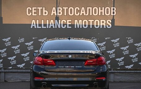 BMW 5 серия, 2019 год, 3 290 000 рублей, 6 фотография
