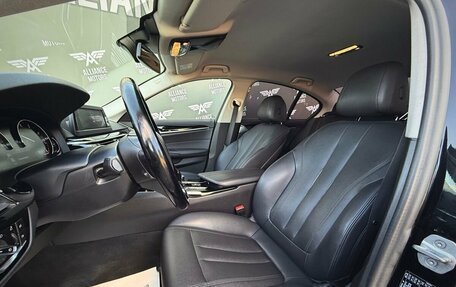 BMW 5 серия, 2019 год, 3 290 000 рублей, 11 фотография