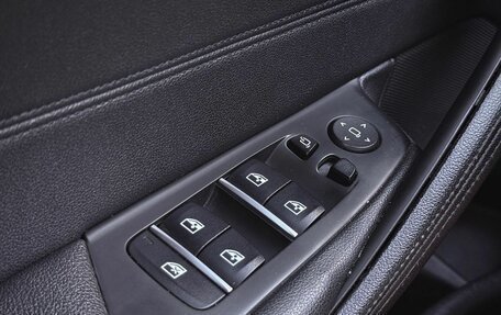 BMW 5 серия, 2019 год, 3 290 000 рублей, 22 фотография