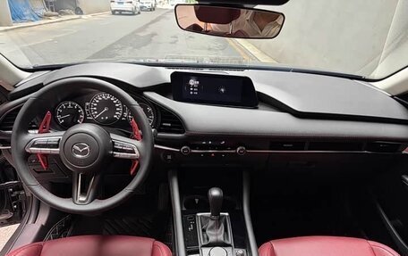 Mazda 3, 2023 год, 2 260 000 рублей, 15 фотография