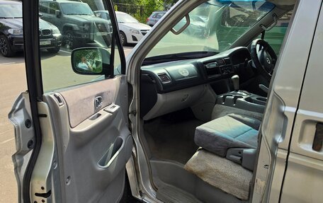 Mazda Bongo Friendee i рестайлинг, 2001 год, 370 000 рублей, 4 фотография