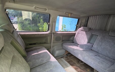 Mazda Bongo Friendee i рестайлинг, 2001 год, 370 000 рублей, 10 фотография