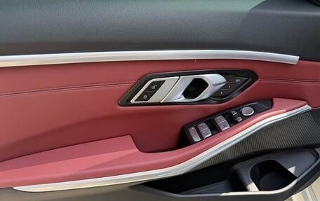 BMW 3 серия, 2023 год, 2 130 000 рублей, 15 фотография