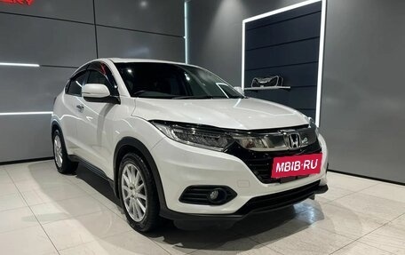 Honda Vezel, 2018 год, 1 670 000 рублей, 3 фотография