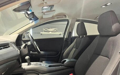 Honda Vezel, 2018 год, 1 670 000 рублей, 15 фотография