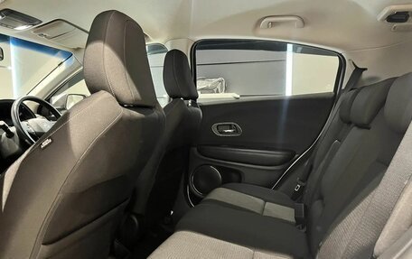 Honda Vezel, 2018 год, 1 670 000 рублей, 16 фотография
