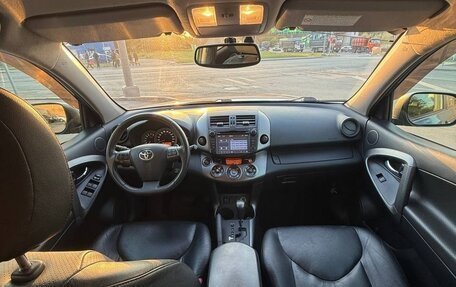 Toyota RAV4, 2011 год, 1 400 000 рублей, 23 фотография