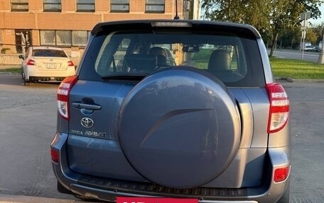 Toyota RAV4, 2011 год, 1 400 000 рублей, 31 фотография