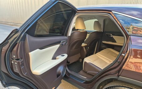 Lexus RX IV рестайлинг, 2016 год, 3 700 000 рублей, 18 фотография