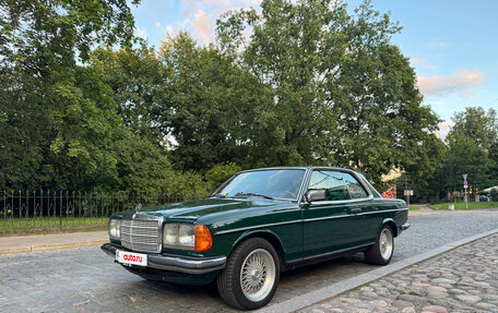 Mercedes-Benz W123, 1983 год, 1 850 000 рублей, 6 фотография