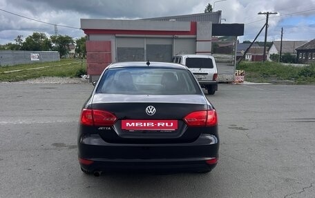 Volkswagen Jetta VI, 2013 год, 790 000 рублей, 2 фотография