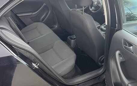 Volkswagen Jetta VI, 2013 год, 790 000 рублей, 13 фотография