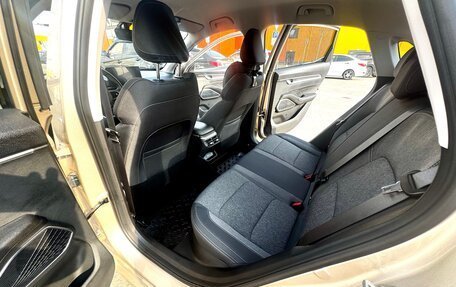 Geely Emgrand, 2023 год, 1 690 000 рублей, 22 фотография