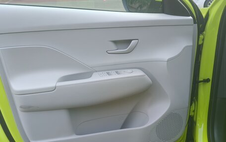 Hyundai Kona, 2025 год, 3 200 000 рублей, 23 фотография