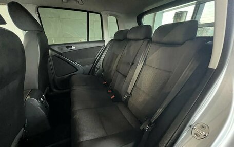 Volkswagen Tiguan I, 2012 год, 995 000 рублей, 20 фотография