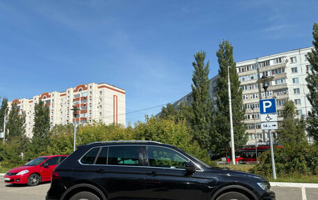 Volkswagen Tiguan II, 2018 год, 2 890 000 рублей, 4 фотография
