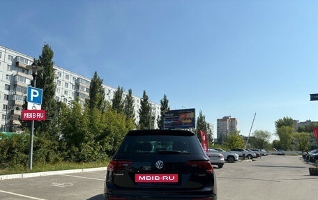Volkswagen Tiguan II, 2018 год, 2 890 000 рублей, 6 фотография
