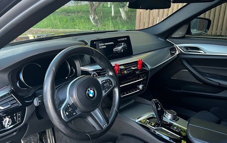 BMW 5 серия, 2018 год, 3 250 000 рублей, 10 фотография