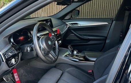 BMW 5 серия, 2018 год, 3 250 000 рублей, 11 фотография