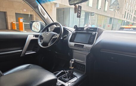 Toyota Land Cruiser Prado 150 рестайлинг 2, 2019 год, 4 150 000 рублей, 11 фотография