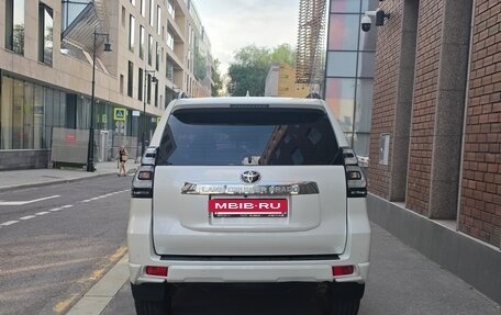 Toyota Land Cruiser Prado 150 рестайлинг 2, 2019 год, 4 150 000 рублей, 4 фотография