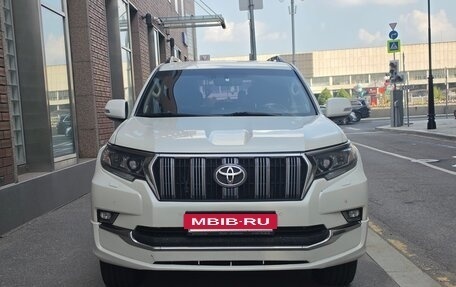 Toyota Land Cruiser Prado 150 рестайлинг 2, 2019 год, 4 150 000 рублей, 6 фотография