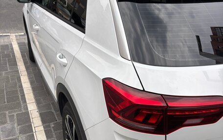 Volkswagen T-Roc I, 2020 год, 2 495 000 рублей, 4 фотография