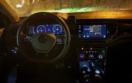 Volkswagen T-Roc I, 2020 год, 2 495 000 рублей, 12 фотография