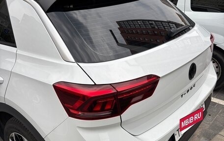 Volkswagen T-Roc I, 2020 год, 2 495 000 рублей, 5 фотография