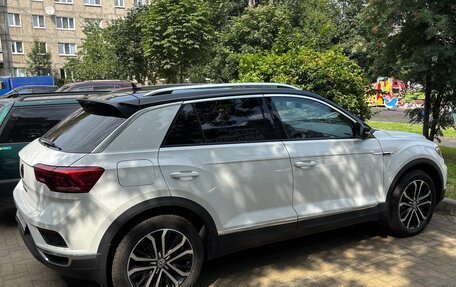 Volkswagen T-Roc I, 2020 год, 2 495 000 рублей, 18 фотография