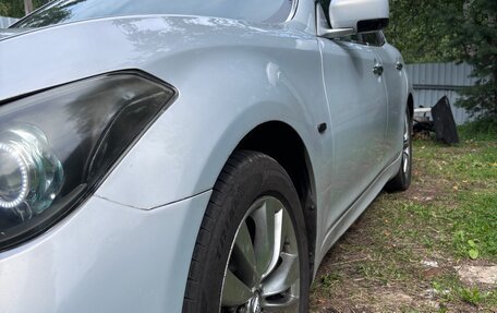 Nissan Fuga II, 2011 год, 600 000 рублей, 3 фотография