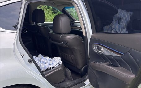 Nissan Fuga II, 2011 год, 600 000 рублей, 7 фотография