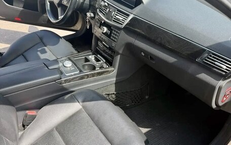 Mercedes-Benz E-Класс, 2012 год, 1 500 000 рублей, 5 фотография