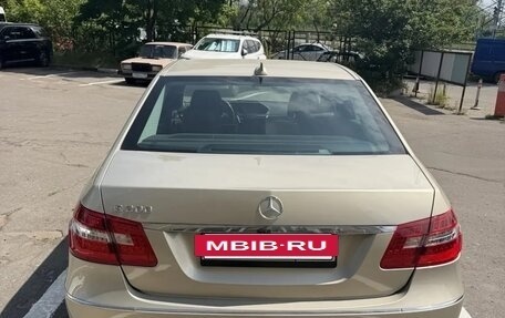 Mercedes-Benz E-Класс, 2012 год, 1 500 000 рублей, 12 фотография